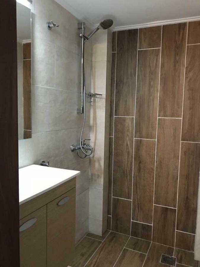 Cozy studio 50m from sea Atenas Exterior foto